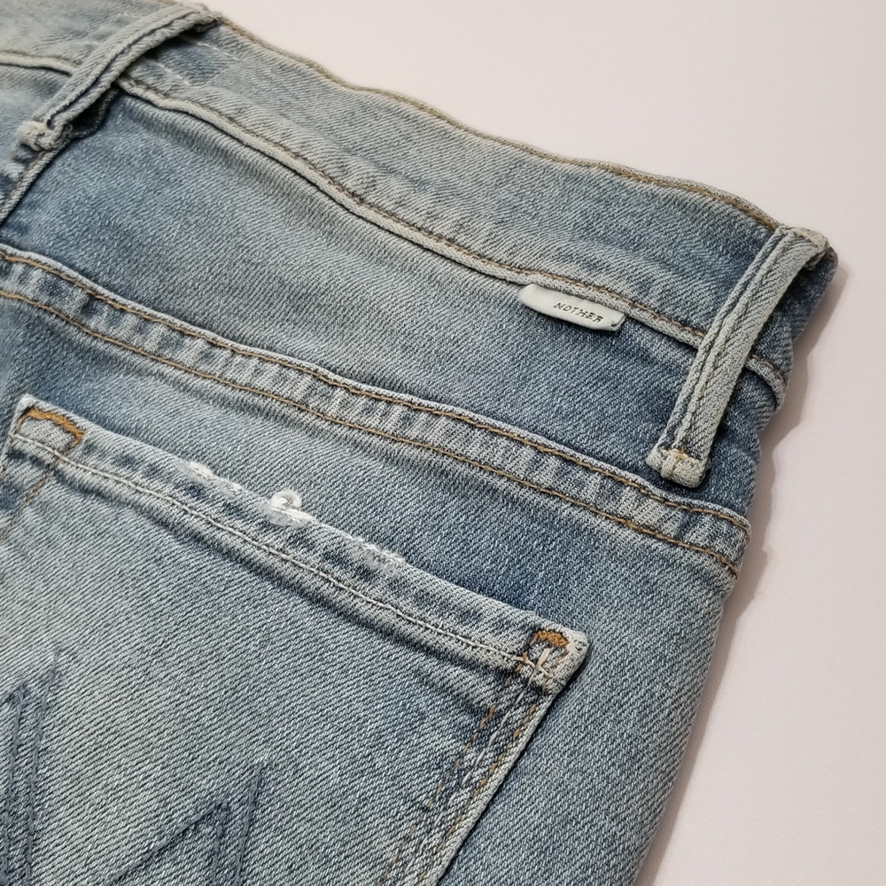 NWT Mother Denim The Weekender Flare Stretch Jeans in Shoot To Thrill 26, 27 - Picture 13 of 16